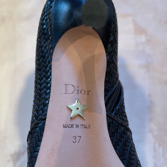 Black Christian Dior boots! Size 37🖤 - Picture 11 of 13